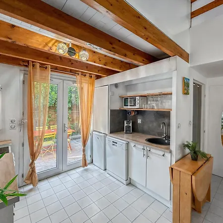 Maison De Lumineuse Дом отдыха Вик-ла-Гардьоль