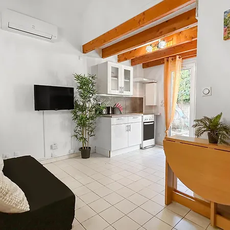 Holiday home Maison De Lumineuse *