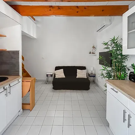 Maison De Lumineuse Дом отдыха Вик-ла-Гардьоль